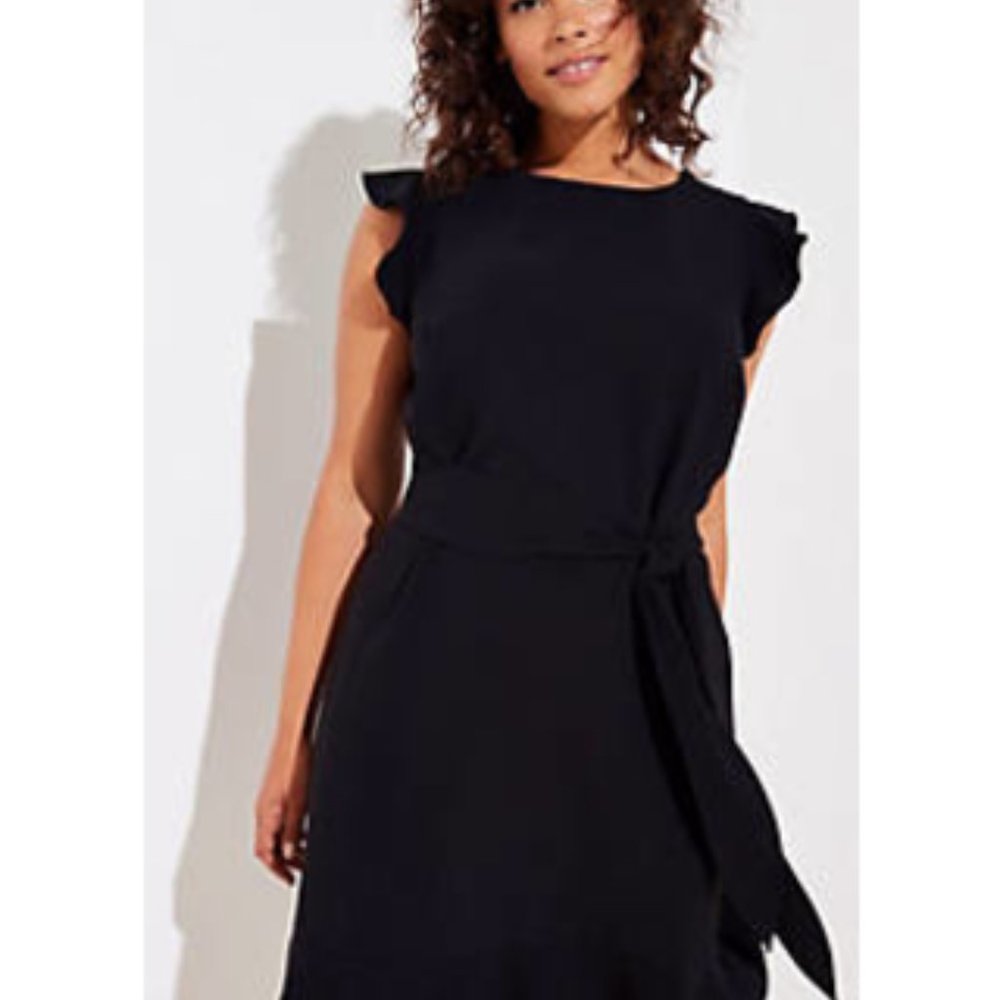 NWT Plus Size Black Flutter Sleeve Dress Size 24